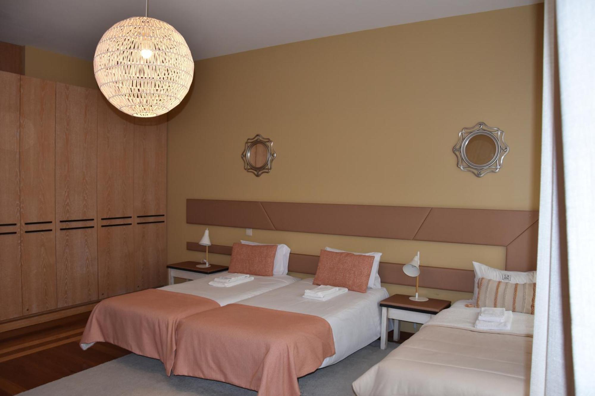 Gr Suites Porto Bagian luar foto