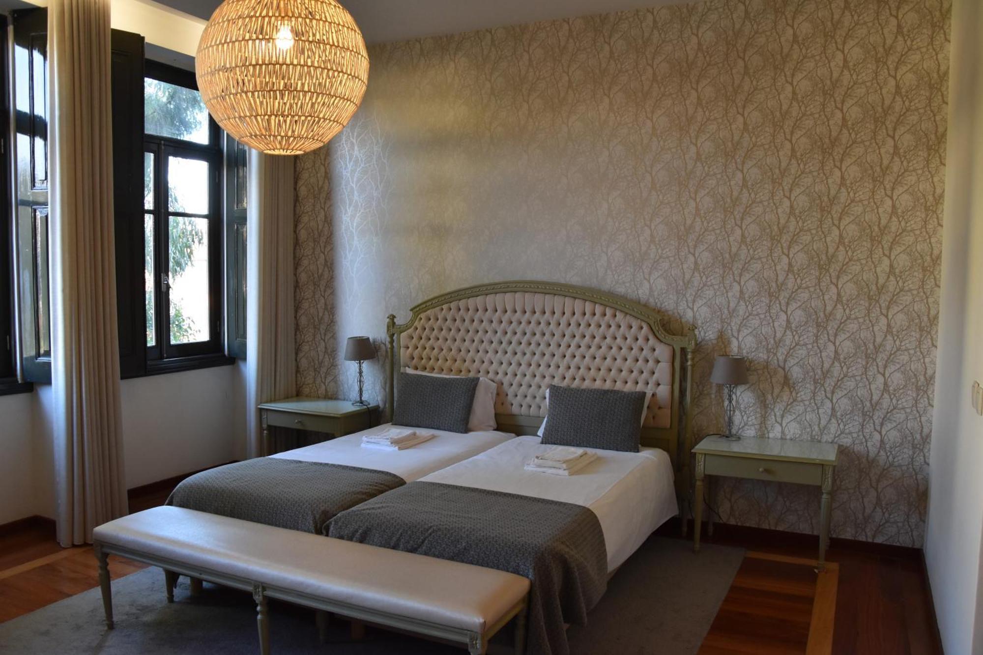 Gr Suites Porto Bagian luar foto