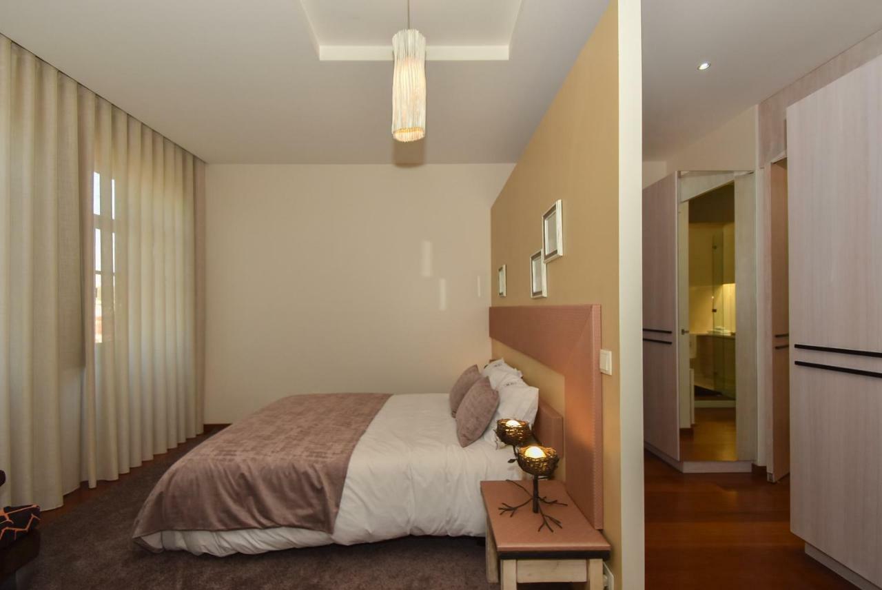 Gr Suites Porto Bagian luar foto