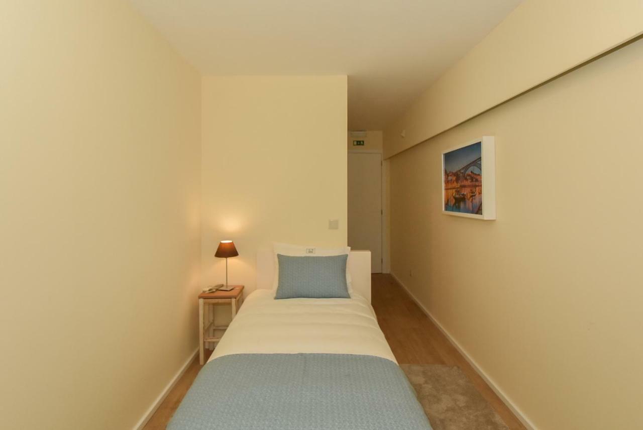 Gr Suites Porto Bagian luar foto