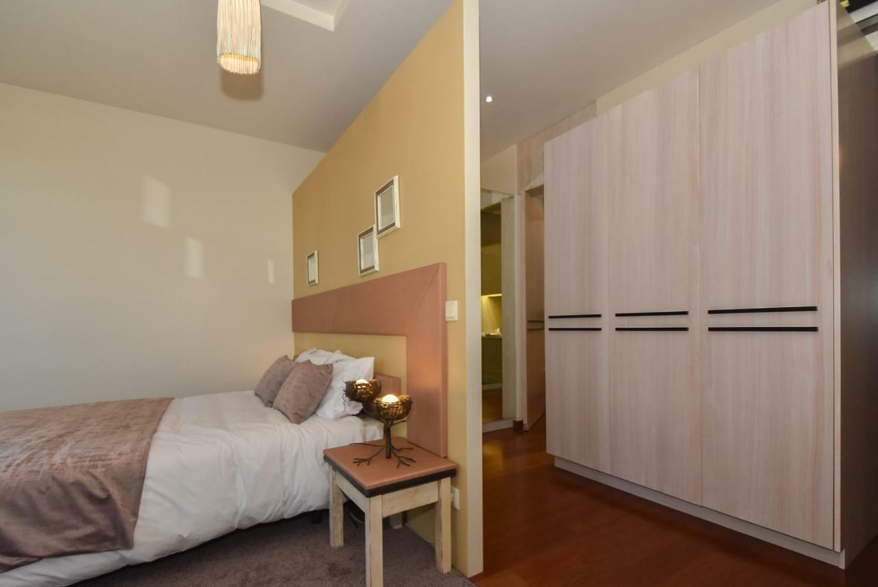 Gr Suites Porto Bagian luar foto